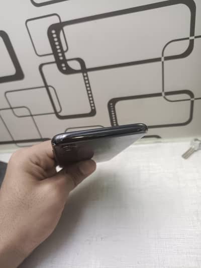 IPHONE X PTA 256 GB. FACE ID  SENCER  ISSUE.