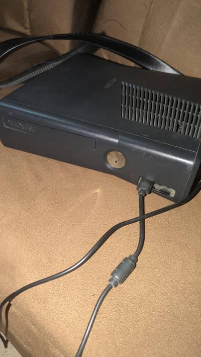 xbox 360 slim whatsapp 03096564224