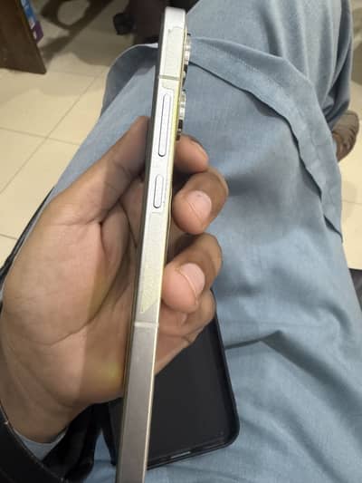 Oppo reno 14 used only one month