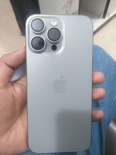 I phone 16 pro max