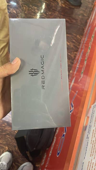 Redmagic 11 pro BOX Pack