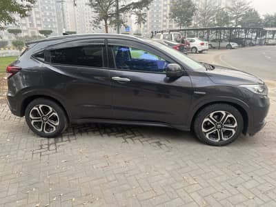 HONDA VEZEL 2014