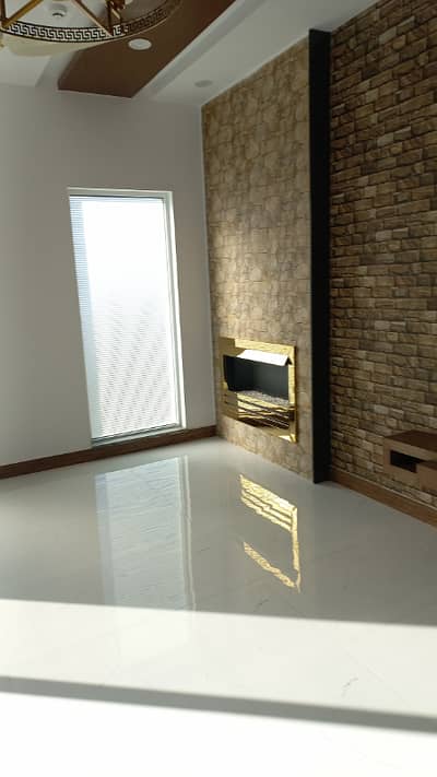 2 3 5 MARLA HOUSES AVAILABLE FOR SALE OR RENT