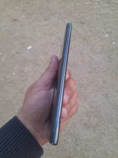 Note 10 plus 5G 12GB ram 256 memory