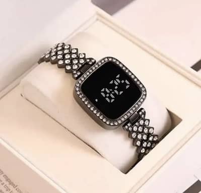 Chic Women's Digital Display Watch with Elegant Bracelet Strap - 1 Pc