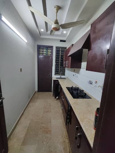 4 Marla House Prime Location For Sale In G-13/1