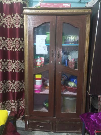 slightly used showcase