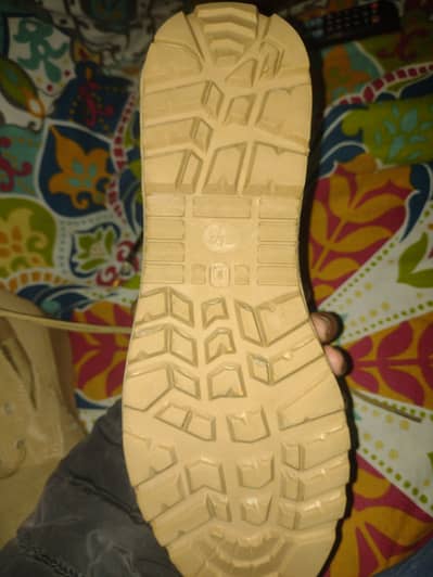 Brown camel shoes urgent sale