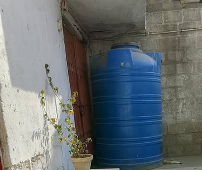 fullsize water tank