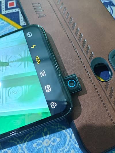 Camon 15 pro  6 / 128