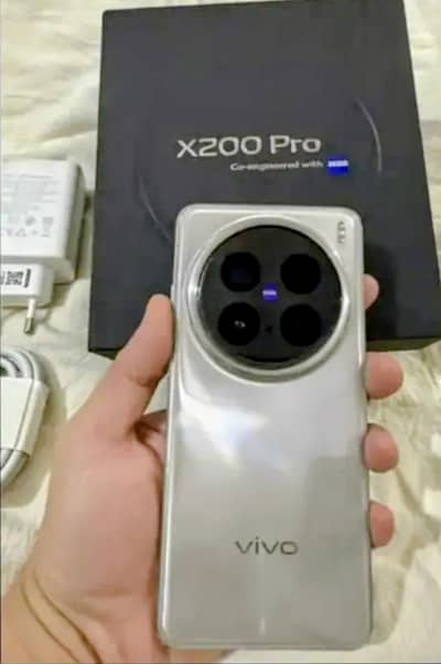 Vivo x200 Pro