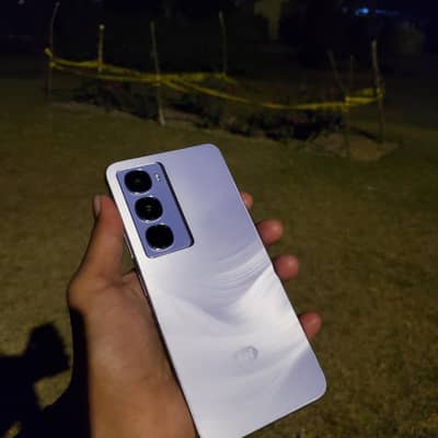 Itel city 100 6/128 box charger 10/10  minor crack