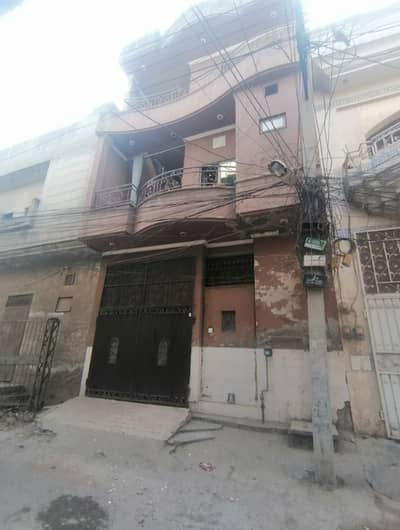 3 Marla Half Triple Story House For Sale Main Canal. Sa 1 Mint Distance Par