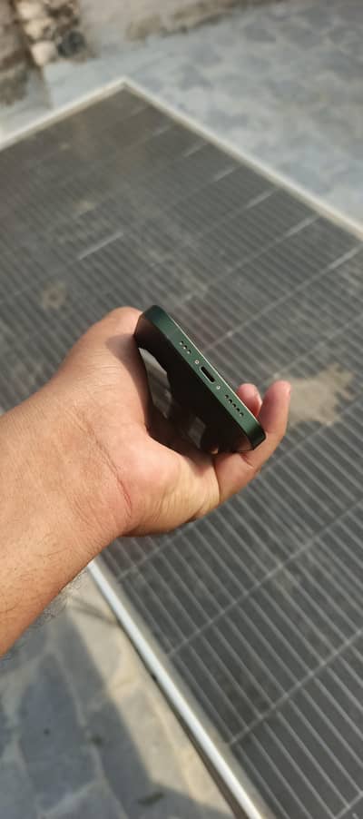 iPhone 14 iCloud Locked