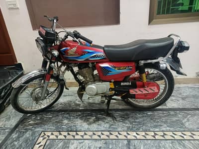 Honda CG125 Model 24 Urgent Sale