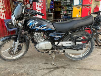 Suzuki GS 150