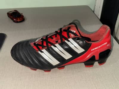 Original predators football shoes