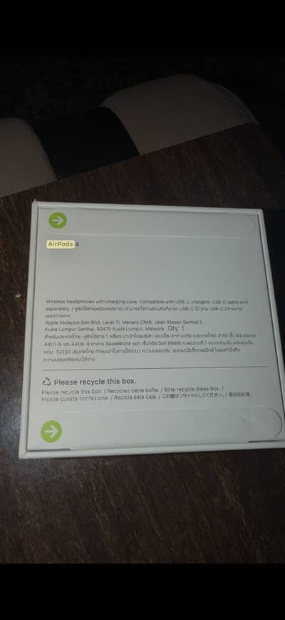 Airpods 4 box packed non-anc