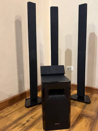 DVD HOME ENTERTAINMENT SYSTEM