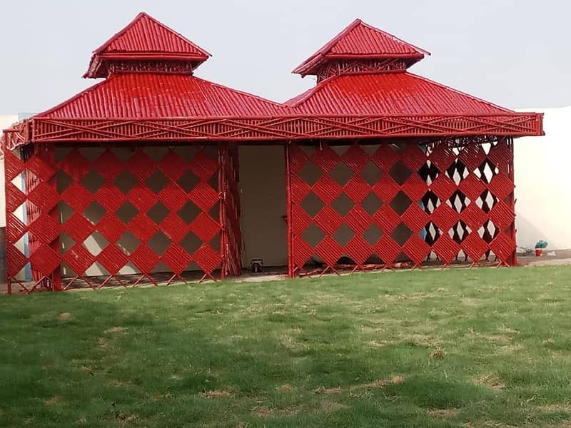 بانسوں سے تیار کردہ خوبصورت ہٹ 0