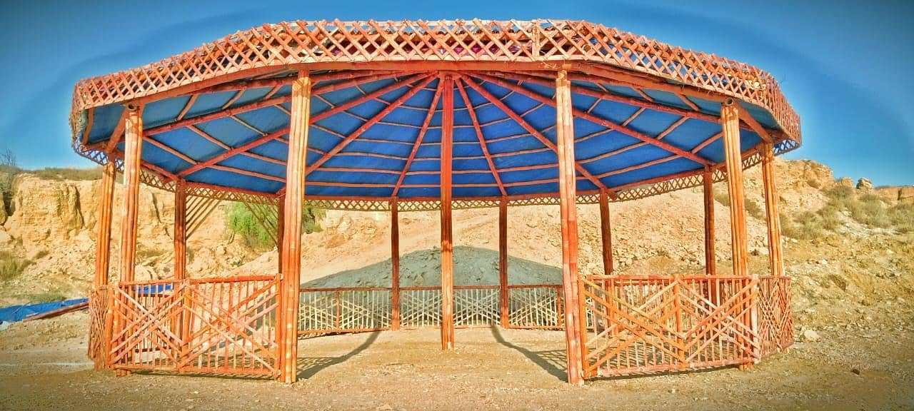 بانسوں سے تیار کردہ خوبصورت ہٹ 4