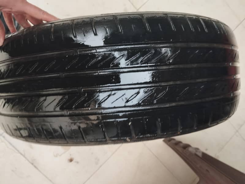 16 size tyre 3