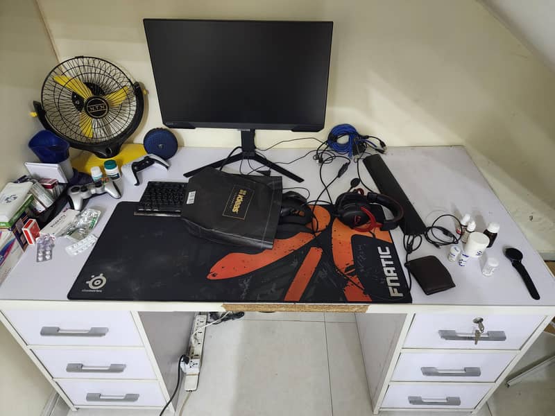 Computer Table/Desk 2