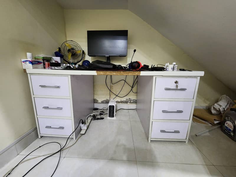 Computer Table/Desk 3