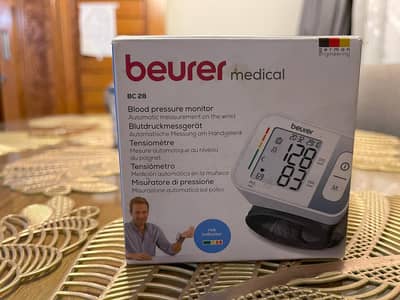 Wrist blood pressure monitor BC 28