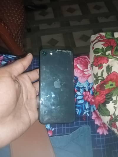 iphone se 2020 64 gb restart problem