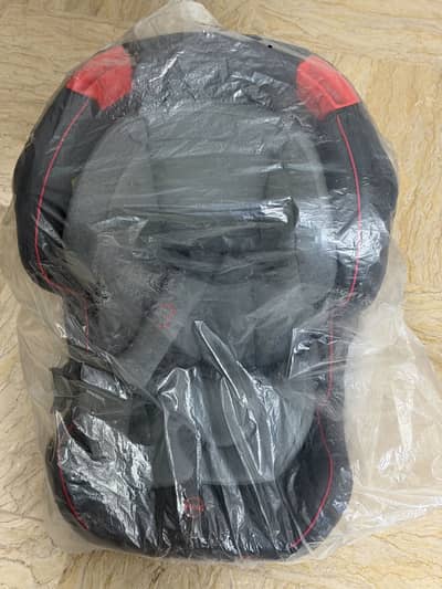 Car seat (Almost New)