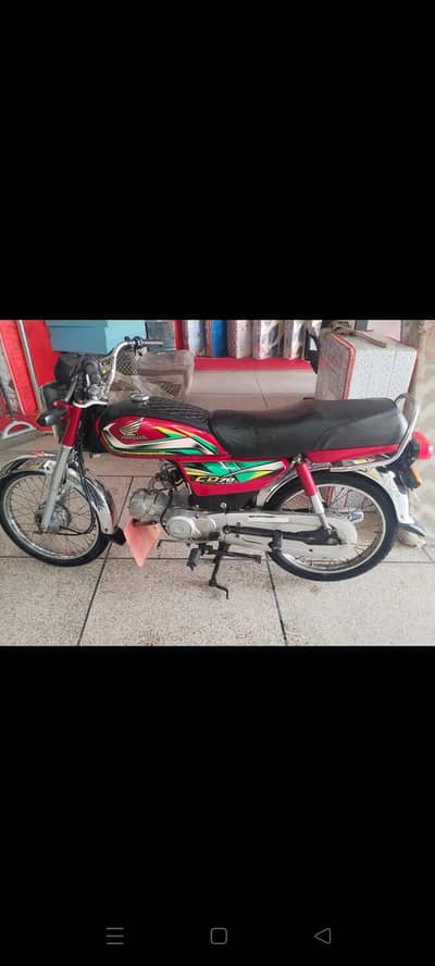 CD 702021 model utjent sale new look bike fit engine one hand use