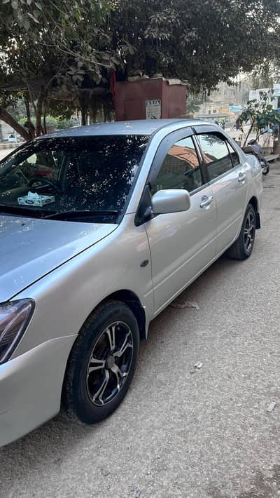 MITSUBISHI LANCER 2006