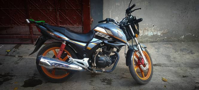 Honda CB150F model 2022