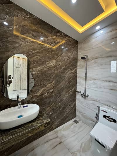 Mumtaz City 2 Bed Apartment For Sale