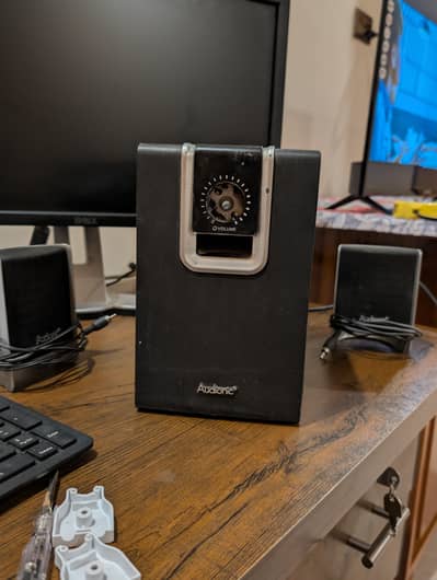 Audionic woofer and speakers