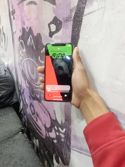 Condition 10/10 hai mobile ka box b hai interested ho wo rabta kry plz