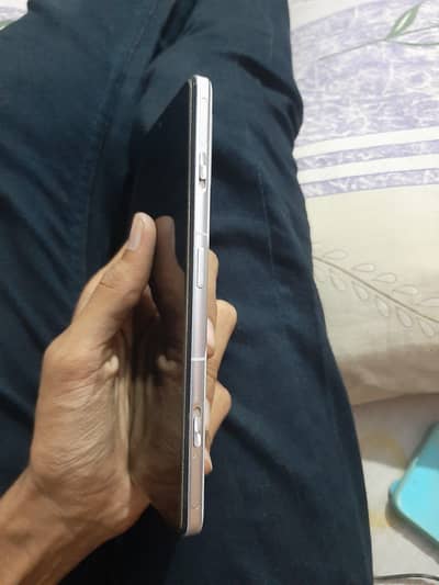 Redmi k40 gaming 12+3 Ram 256 Rom