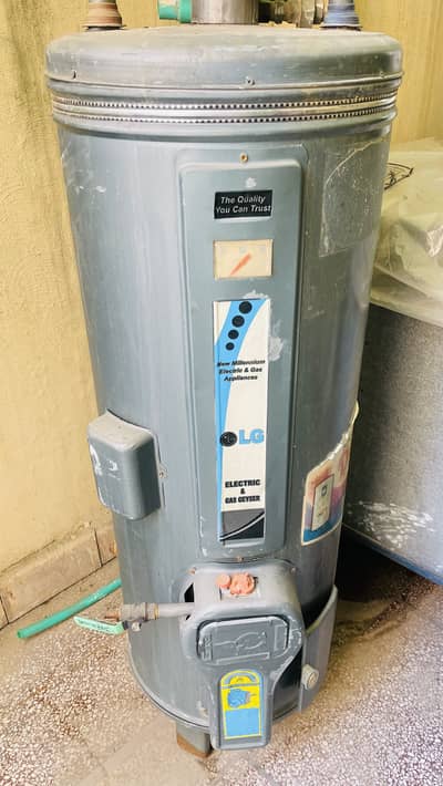 LG Electric & Gas Geyser 40 Gallon Large Capacity Water Heater