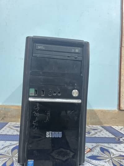 Medium gaming pc,just buy and play games