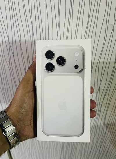 iphone 17 pro sliver