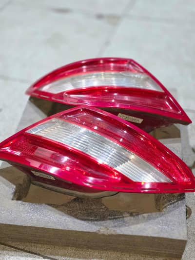 original head lights  Mercedes c200 w2024