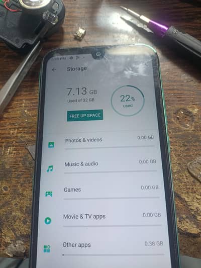 Infinix Smart hd 2gb ram , 32 gb memory  best for iphone