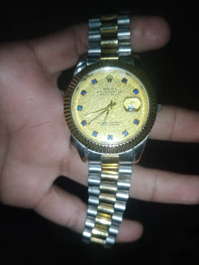 Rolex watch for Urgent selll.