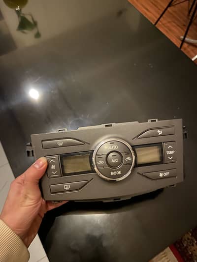 Auto climate control for Toyota corolla and Toyota axio