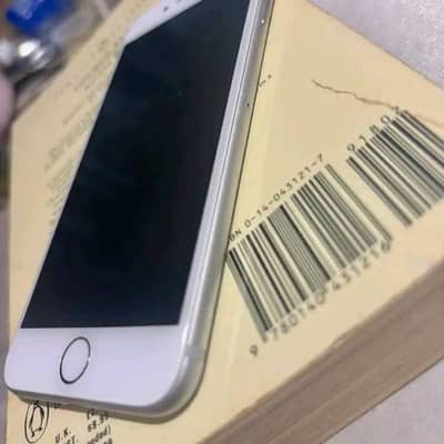 iPhone 8 64 gb memory contact my WhatsApp num 03242758478