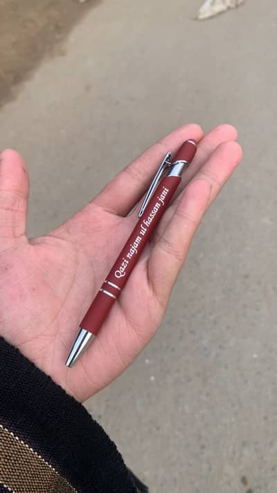 Coustomise name pencil ( free delivery)