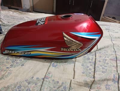HONDA CG 125 2018 ORIGINAL FUEL TANK  SET BIKE LEATE HE UTHAR DEA THEA