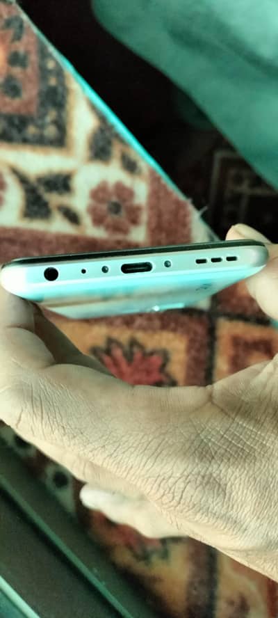 vivo y30 10by10 daba charger all ok whts call 03241656603