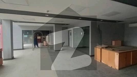 In A Corporate Building 10000 Sq Feet Space Available At II Chundrigarh Road With H Vec